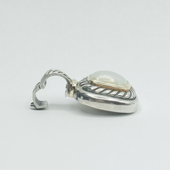 David Yurman Albion Pearl Pendant
Enhancer With Gold - Picture 6 of 8